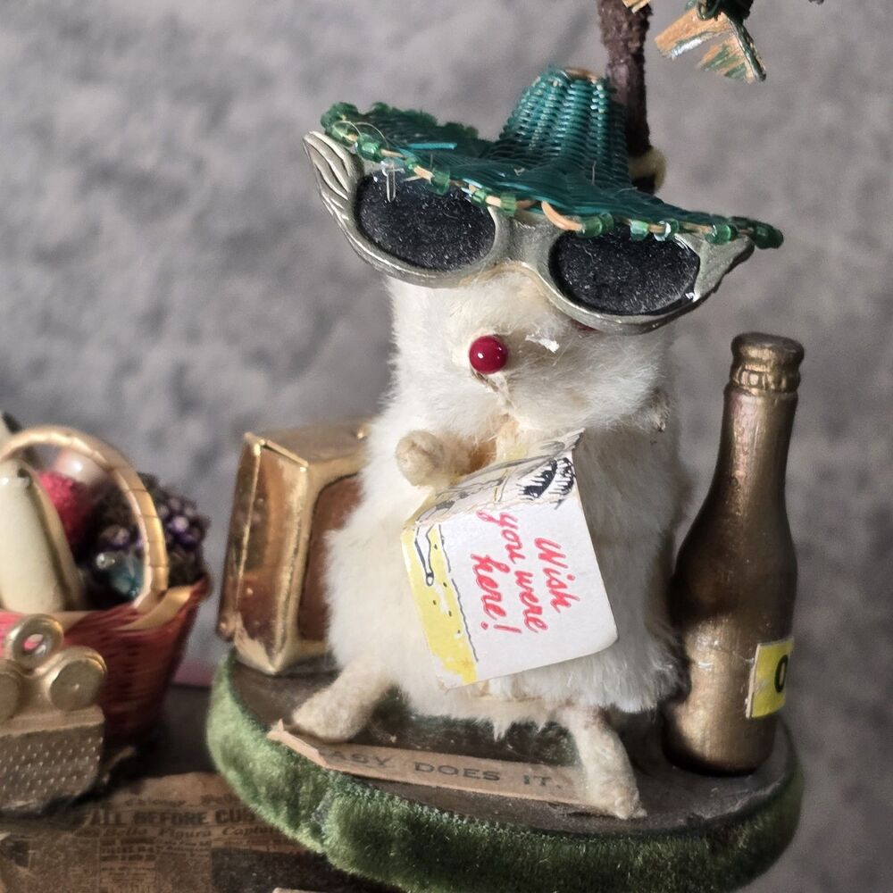 Sunbathing Beach Mouse Taxidermy Décor Oddities Curiosity Specimen Display Vacay